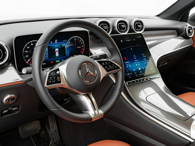 Mercedes GLC 300 DX25975#300 DE 4-MATIC Avantgarde Ambient Skóra Salon PL VAT23%