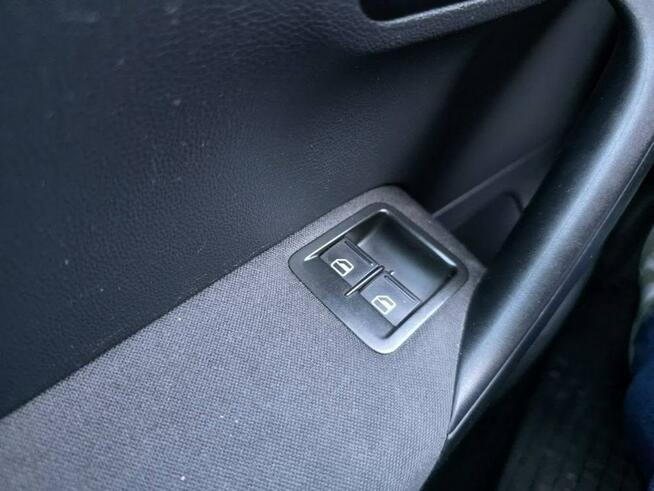 Volkswagen Polo 1.2 Benzyna 60 KM, Klimatyzacja, Dwa Klucze, Isofix,