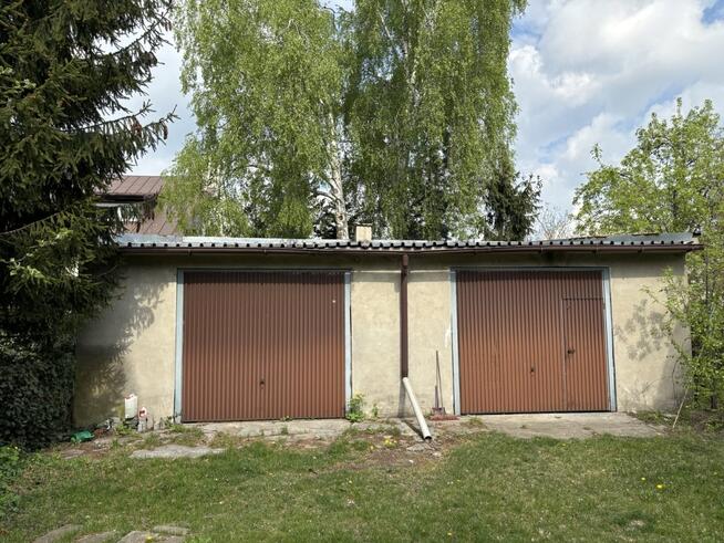 Działka z garażami, pozwoleniem na bud. projektem.
