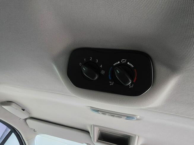 Ford Tourneo Custom TITANIUM bezwypadkowy *nowy ROZRZĄD* tylko 114360km !!!