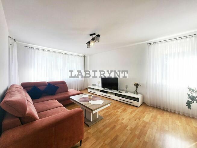 Parkitka, 36m2, 1. piętro, balkon, czynsz 400 zł