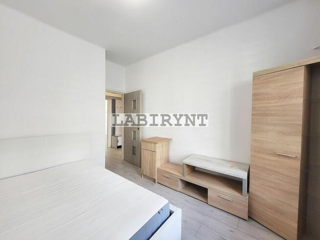 M-3 Tysiąclecie, Kosmiczna, parter, uczelnie