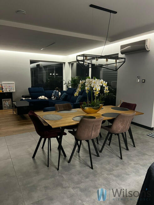 Dom Wiązowna, Dobra