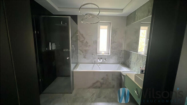 Dom Wiązowna, Dobra