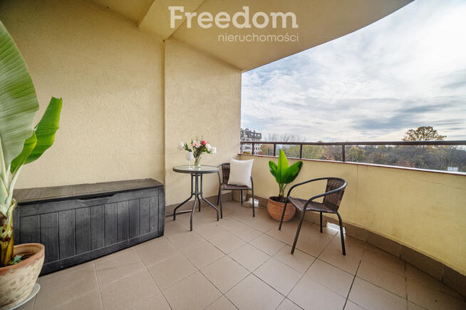 Kawalerka z dużym balkonem