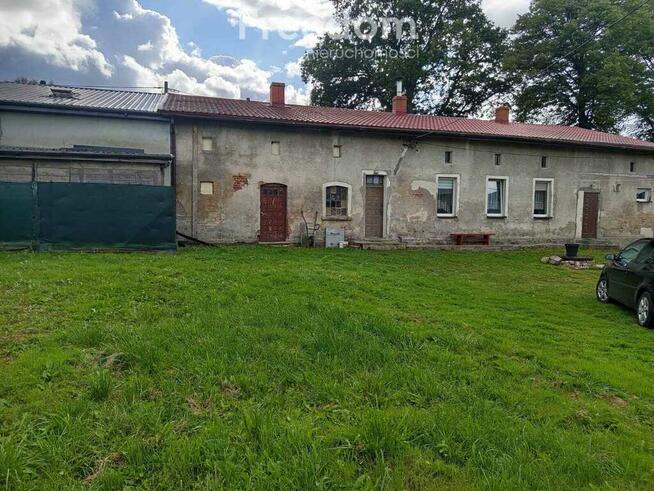 Na sprzedaż dom plus działki o pow. 26815m2