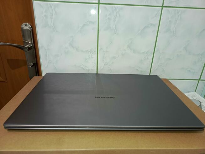 Laptop Medion Akoya FHD 17,3 INT N5000 8GB 256GB WIN11 Nowy