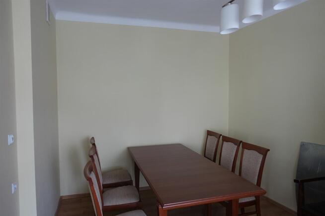 Lokal z przeznaczeniem na mieszkanie lub biuro! CENTRUM