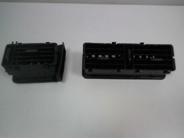 Deska rozdzielcza Mercedes Sprinter 312 412 kratki nawiewu