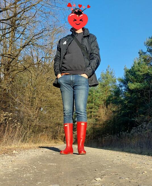 Poznam PARĘ MAŁŻEŃSTWO latex hunter