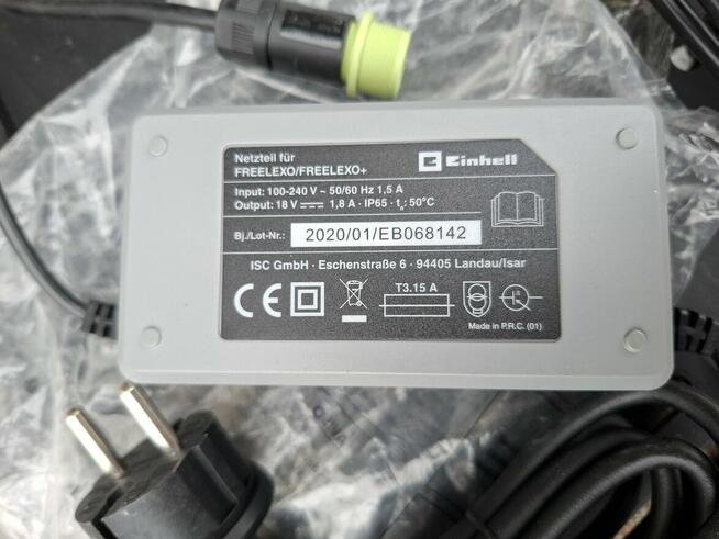 Baza stacja ładowania z bolcami do robota koszącego Einhell