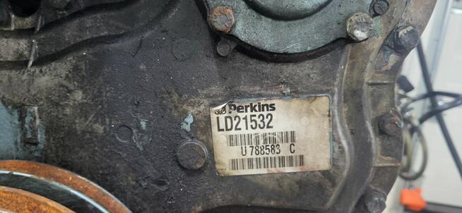Sprzedam silnik perkins 4 cylindrowy do łodzi