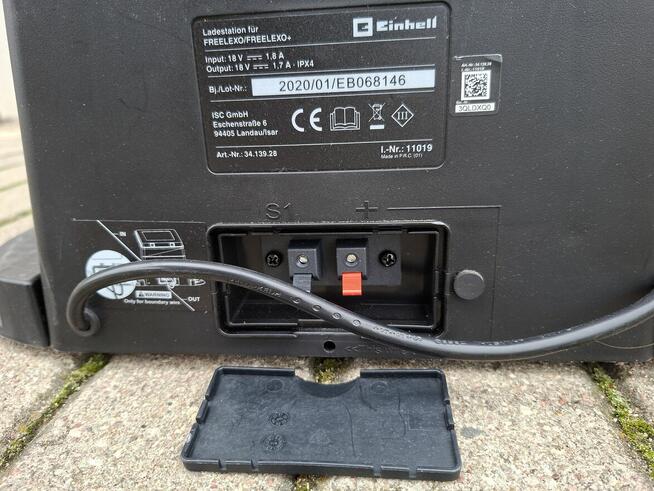 Baza stacja ładowania z bolcami do robota koszącego Einhell