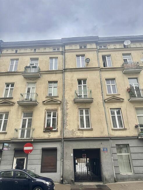 Nietuzinkowe mieszkanie na strychu- ul. Próchnika