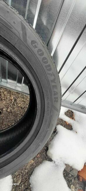 Opony zimowe Goodyear 4szt. 225/55/17