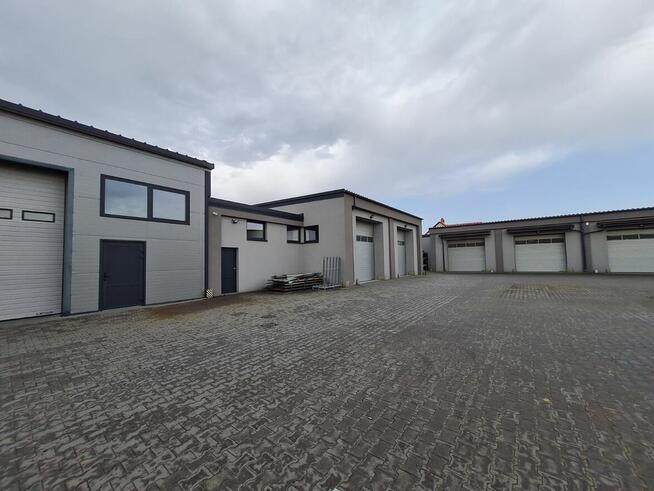 Sprzedam Hale, magazyny, biurowiec, socjalne