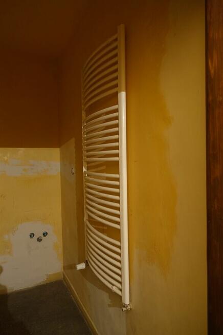 Lokal z przeznaczeniem na mieszkanie lub biuro! CENTRUM