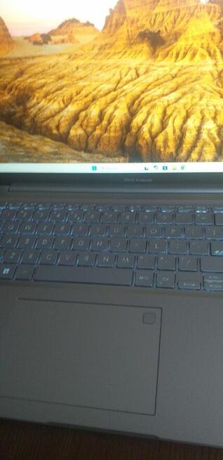 Sprzedan nowy laptop