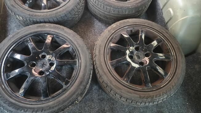 Peugeot 207 – Oryginalne aluminiowe felgi 16