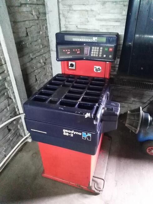 Witam sprzedam wyważarkę do kół Hofman