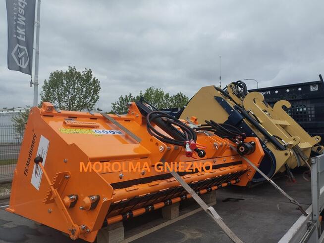 Piaskarka posypywarka komunalna samozaładowcza FK MACHINERY