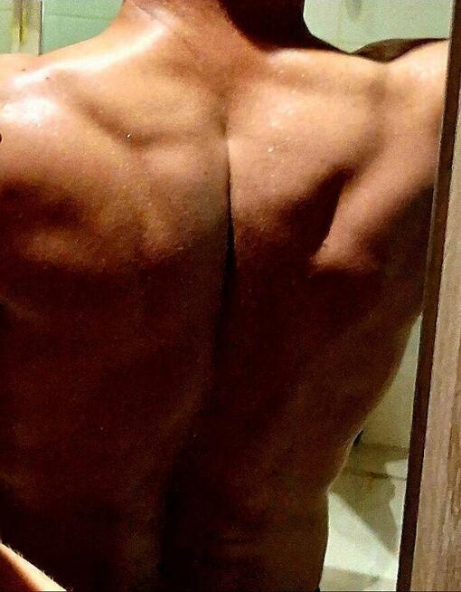 Szukam normalnej ,zdecydowanej, Kobiety . JestemON39