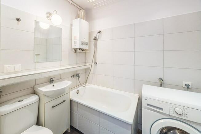 Wynajmę jasną kawalerkę w Centrum, Francuska 65