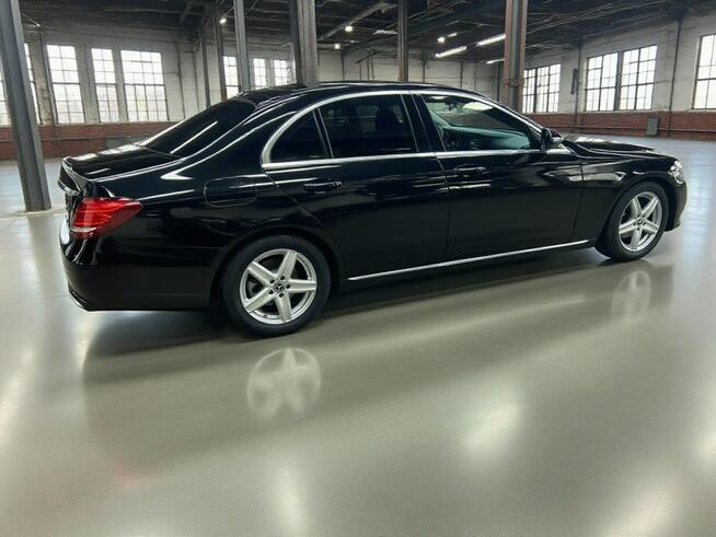 Mercedes E 200 Bez wkładu Zadbany użytkowany na trasach