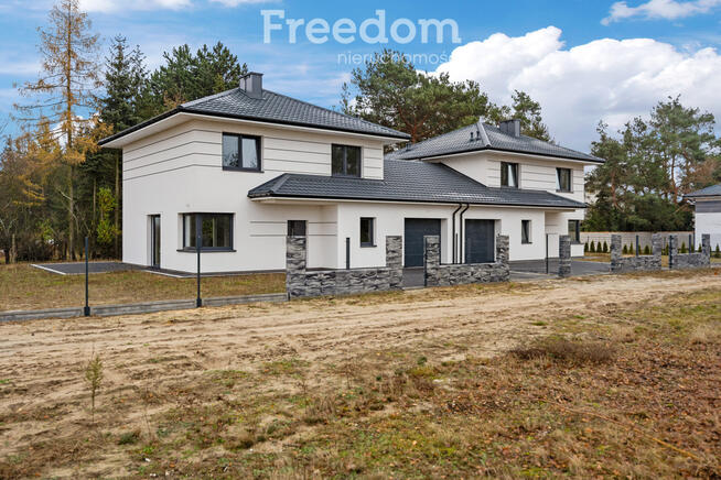 Bliźniak z garażem na kameralnym osiedlu