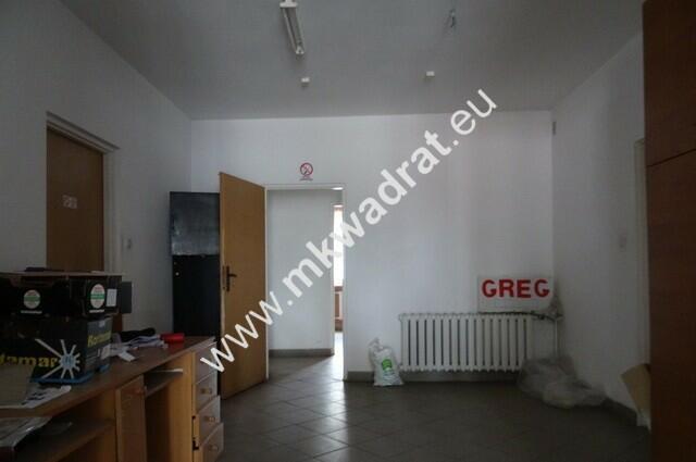 Lokal usługowy w Milanówku -parter