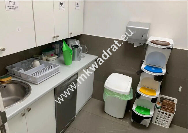 Biuro 130 m - Mokotów super skomunikowane.