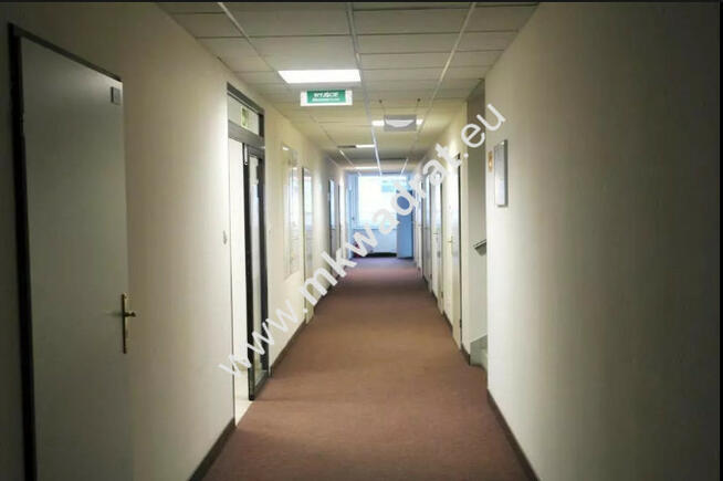 Blisko Galerii Mokotów powierzchnia biurowa.