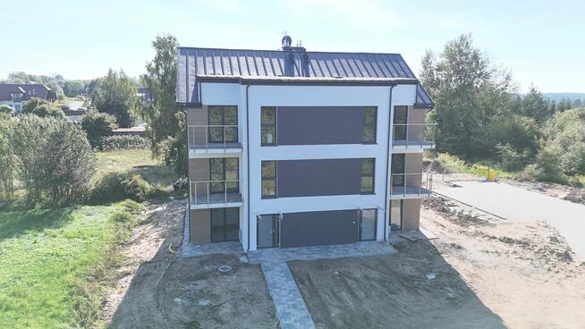 Apartament nad jeziorem z dwoma balkonami