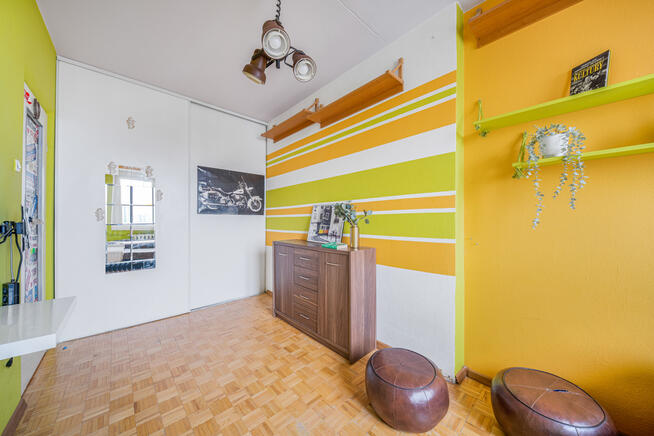 ✅Zobacz>> Rozkładowe mieszkanie przy metrze ✅