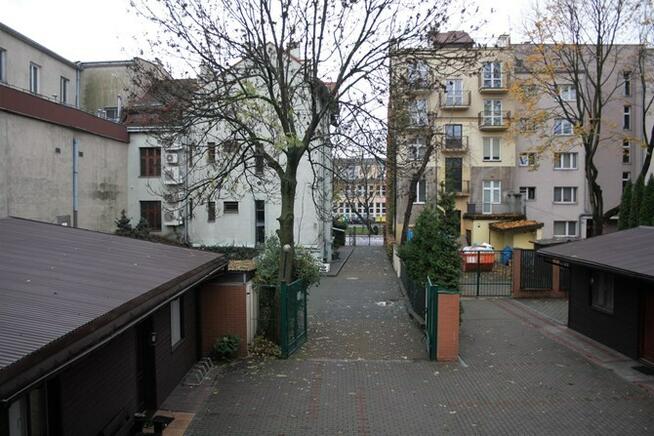 Czarnowiejska 55A, Łobzów, miejsce postojowe