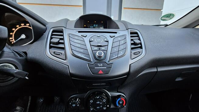 Ford Fiesta 1,3 pb * ładna*