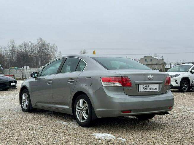 Toyota Avensis Automatyczna Klimatyzacja / Podgrzewane Fotele / Ksenon / FV Marża
