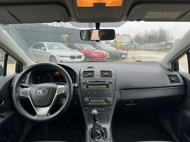 Toyota Avensis Automatyczna Klimatyzacja / Podgrzewane Fotele / Ksenon / FV Marża