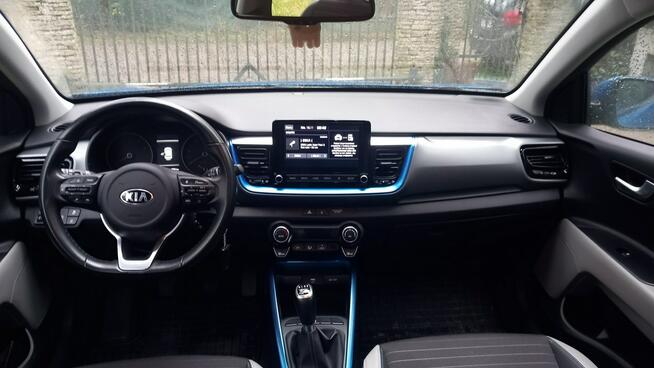 Kia Stonic wersja L/salon Polska/bezwypadkowy/gwarancja do 2027