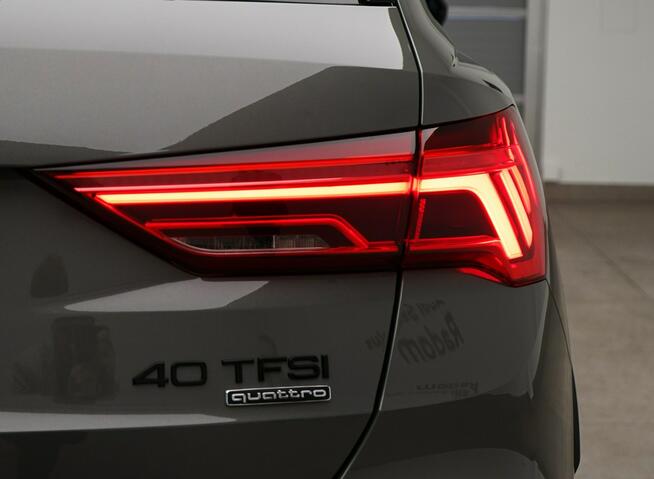 Audi Q3 40TFSI Quattro 190KM Sline Kamera ACC LED Sonos Black