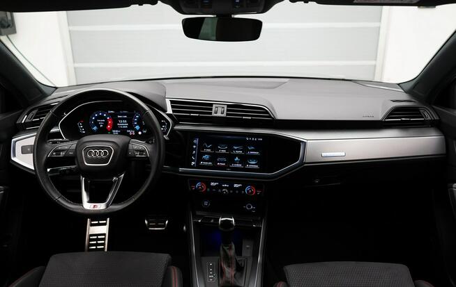 Audi Q3 40TFSI Quattro 190KM Sline Kamera ACC LED Sonos Black