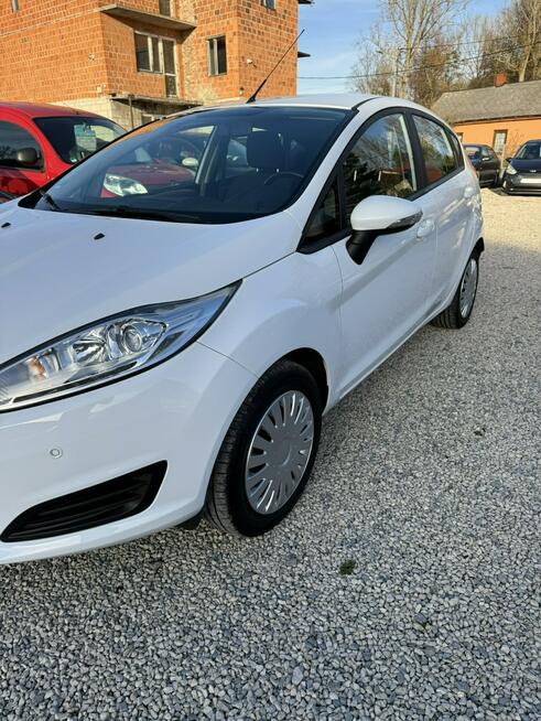 Ford Fiesta Bardzo dobry stan, Klimatyzacja, 2016 pierwsza rejestracja.