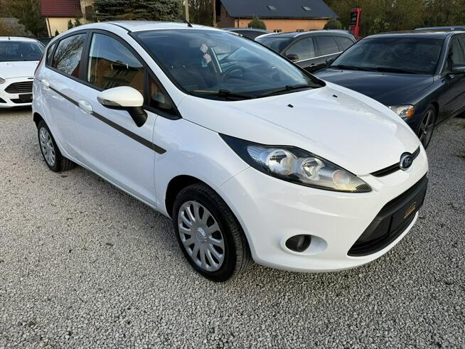 Ford Fiesta Stary, dobry motor; 2012 pierwsza rejestracja.