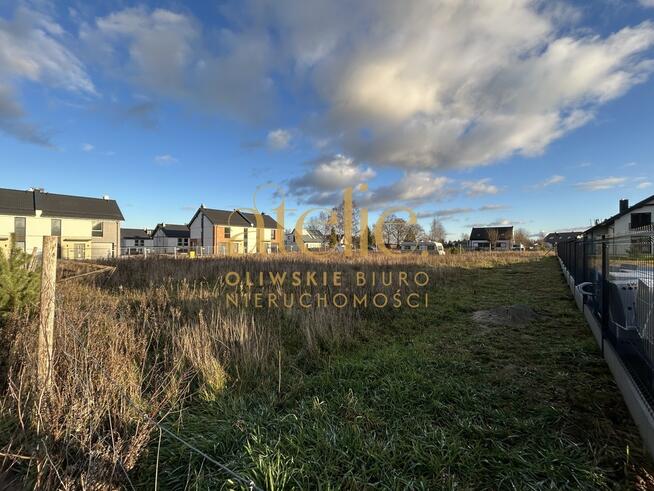 Miejsce blisko Trójmiasta — działka w Tuchomiu