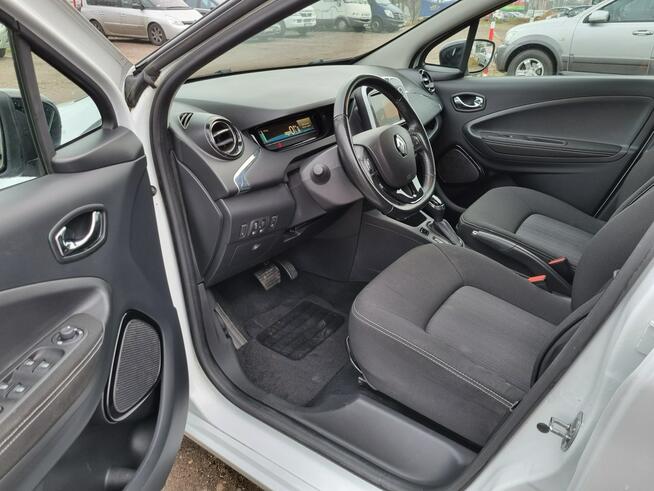 Renault Zoe Intense 2017 Pompa ciepła Kamera 40kWh 90KM Zero emisji SOH89% PCC0%
