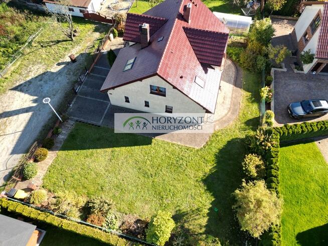 Piękny dom z ogrodem w centrum Żukowa