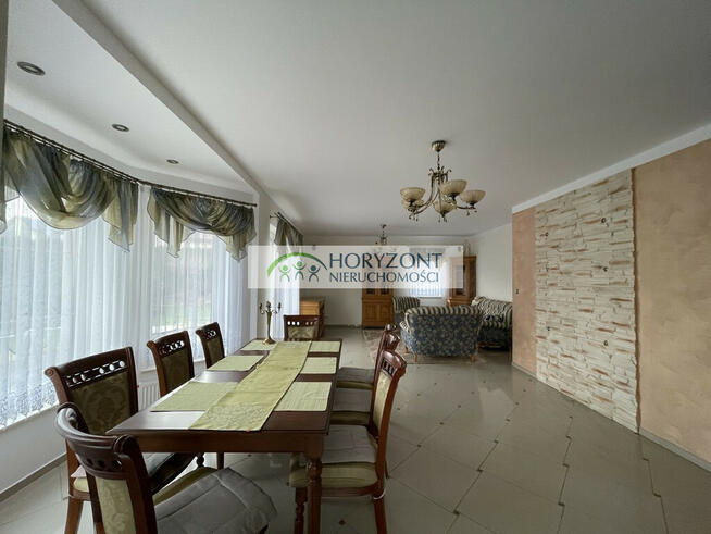 Piękny dom z ogrodem w centrum Żukowa