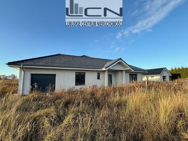 Na sprzedaż wolnostojący dom parterowy Gorzów