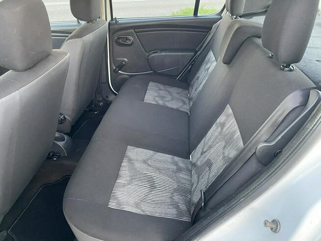 Dacia Sandero Niezawodna benzyna, niski przebieg, klimatyzacja, centr. zamek, isofix