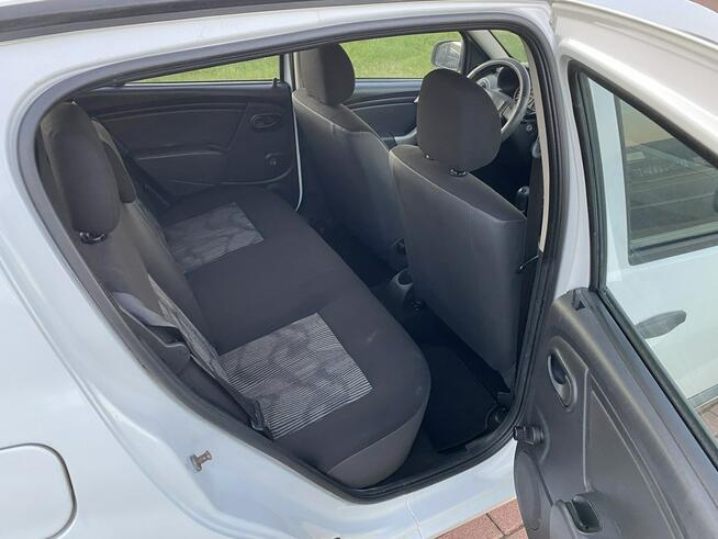 Dacia Sandero Niezawodna benzyna, niski przebieg, klimatyzacja, centr. zamek, isofix